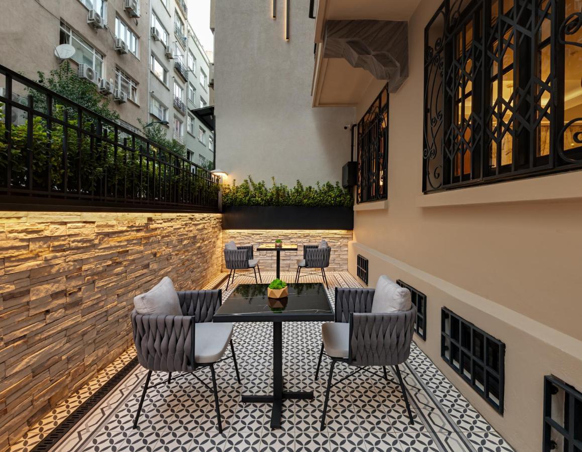 Gleam Collection Istanbul