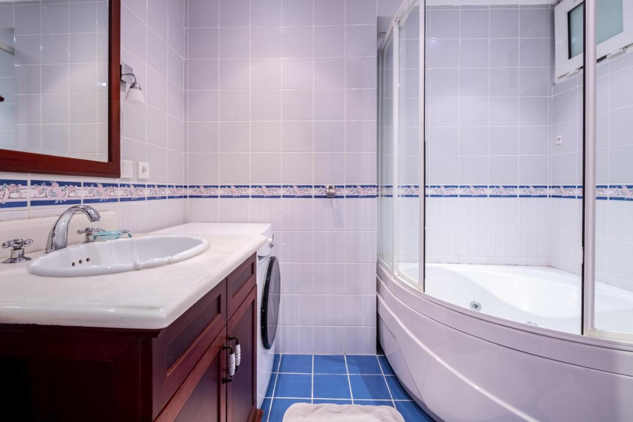 Apartamento Cozy Flat Near Bagdat Street In Suadiye