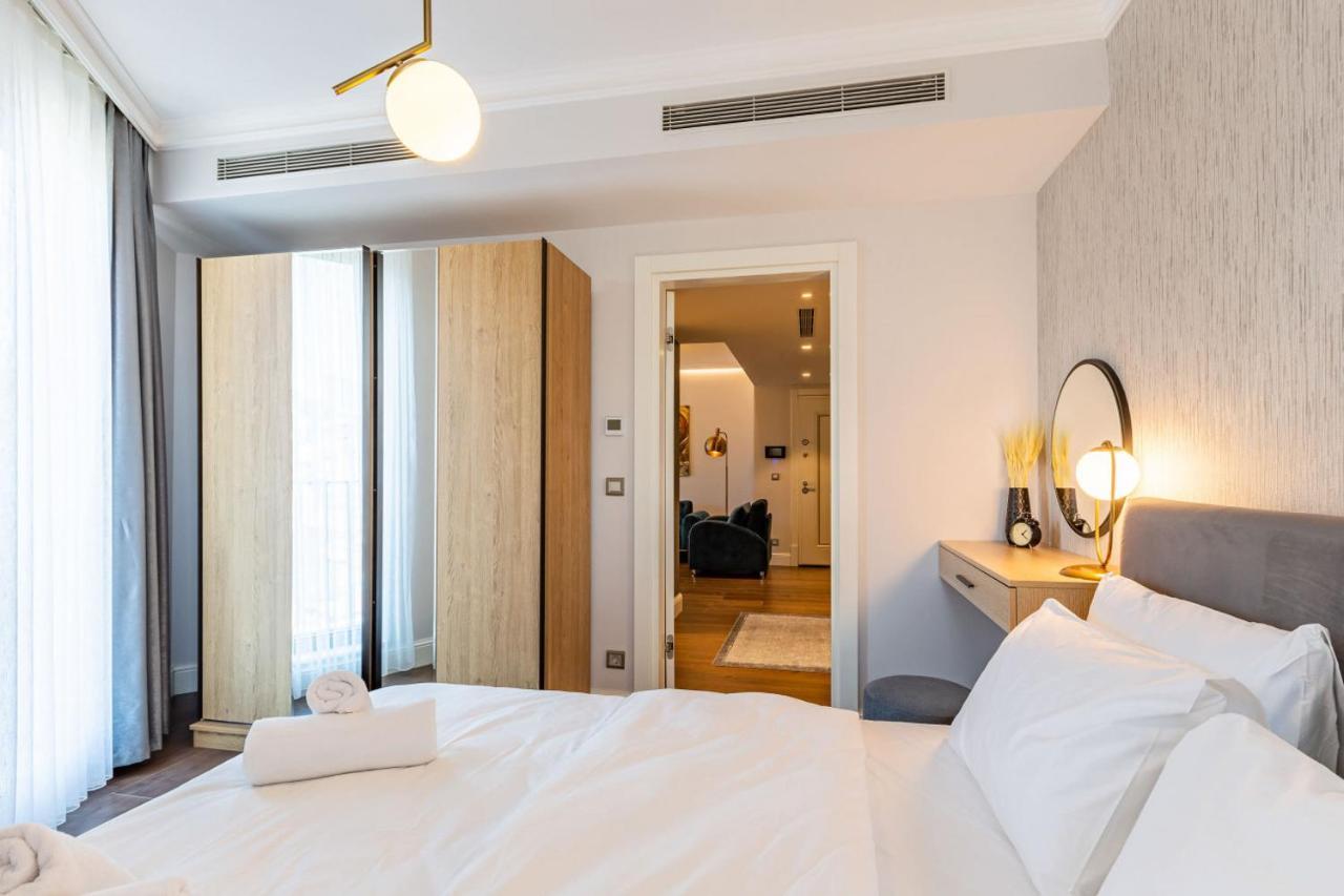 Apartment Trendy Beyoglu: Stylish Nearby Istanbul