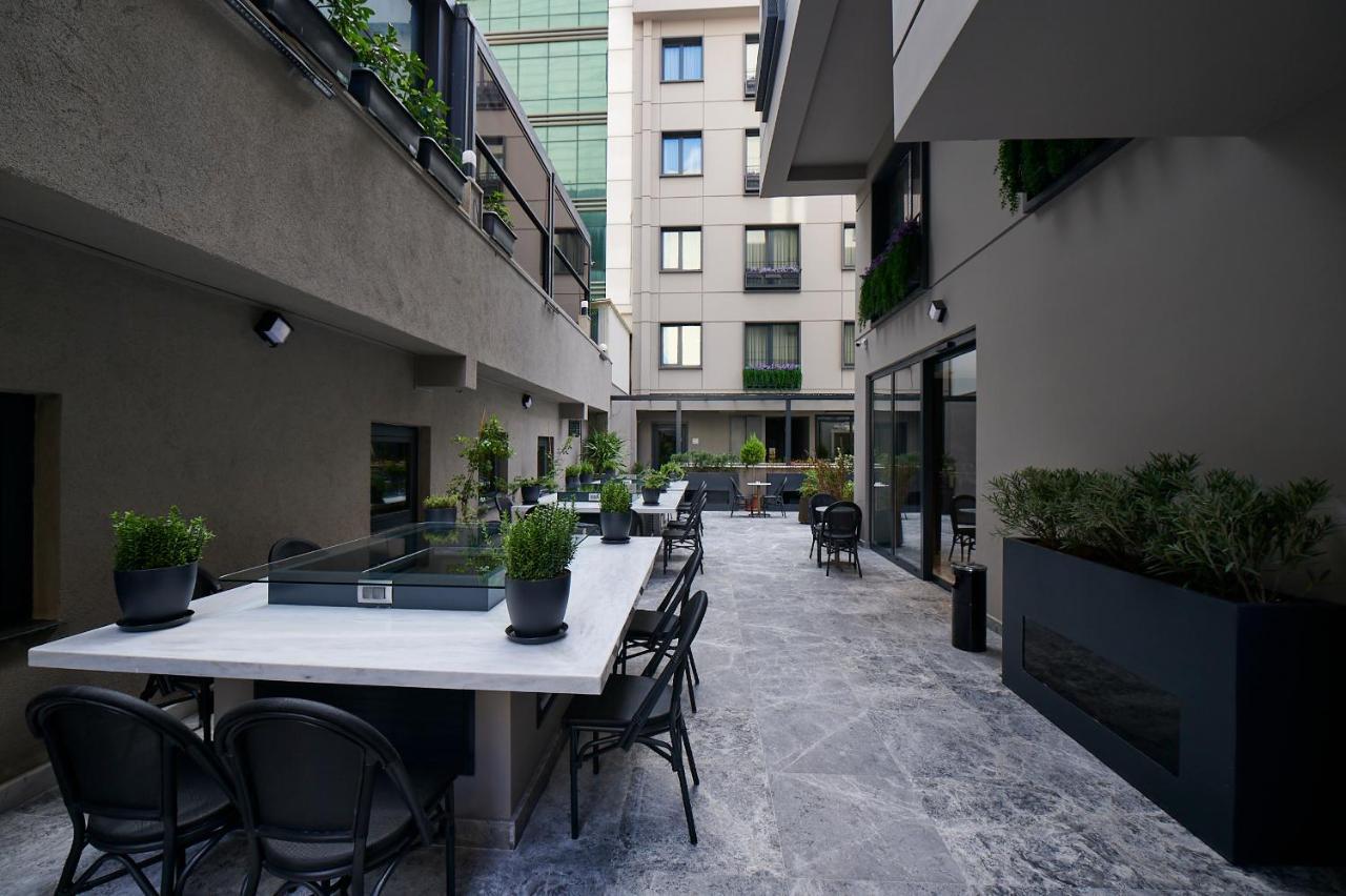 Livinton Atasehir