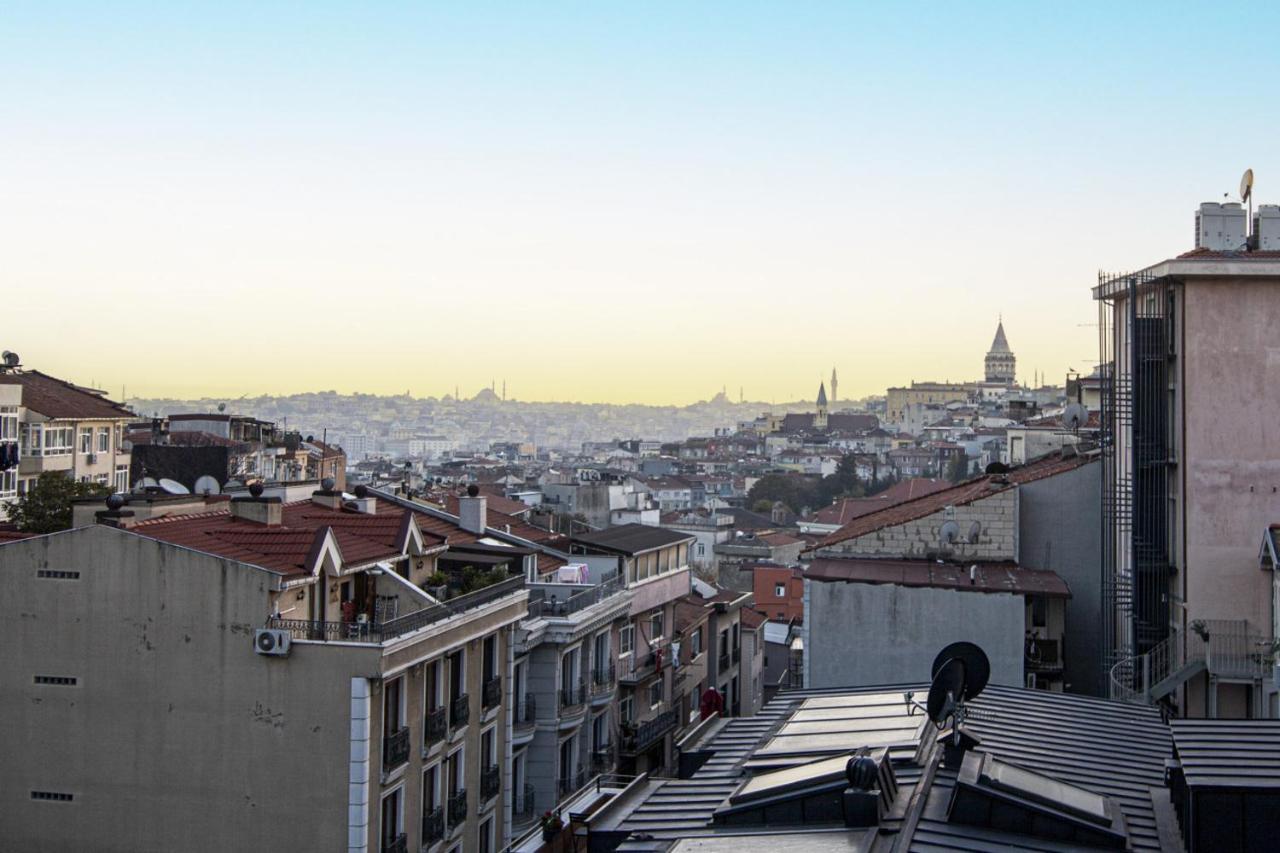 Apartment Modern Flat Close To Istiklal Street With Balcony Istanbul