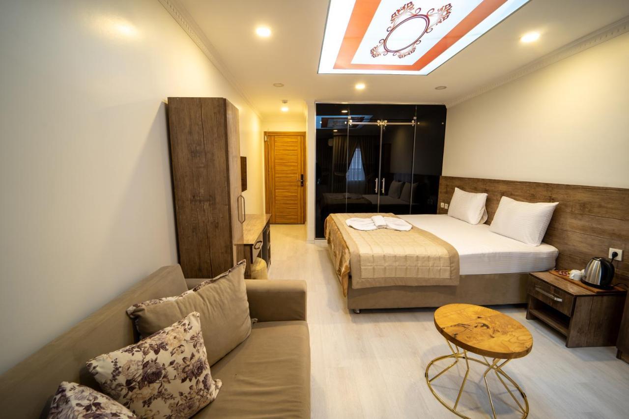 Zin Hotel 3*