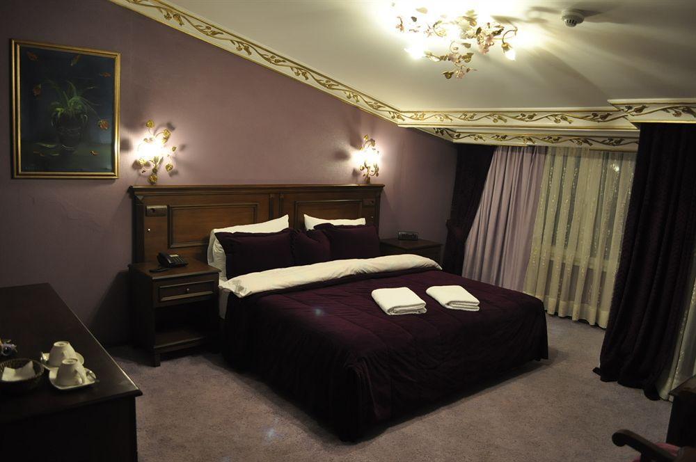 Center Hill Hotel