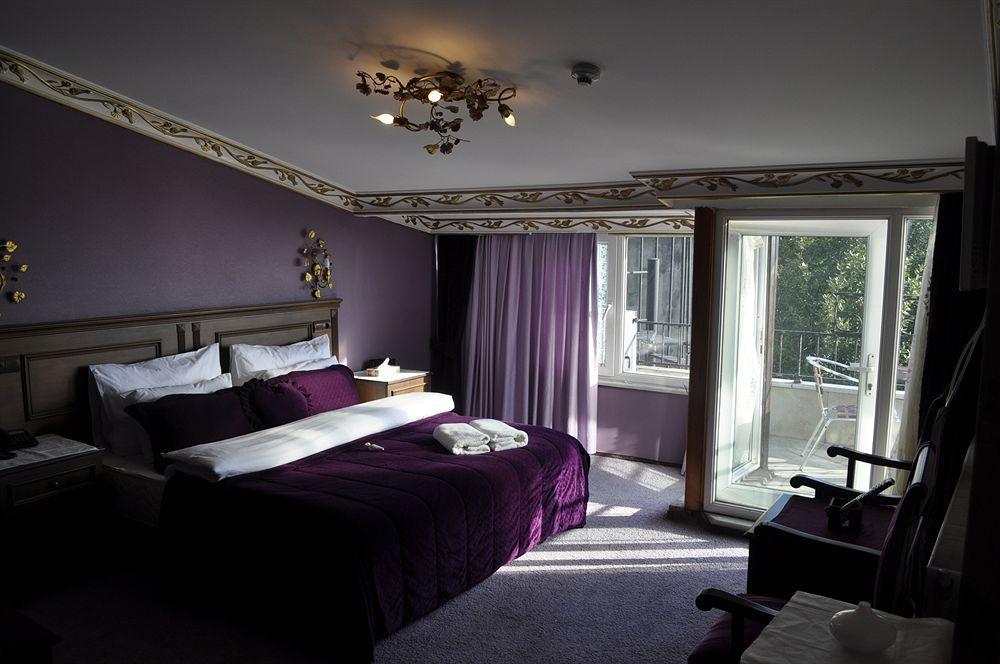 Hotel Center Hill 2*