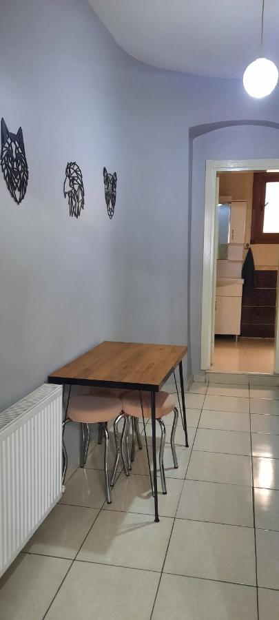 Nana Taksim Apartment