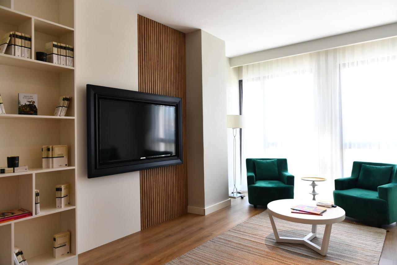 G Tower Furnished Apartment *