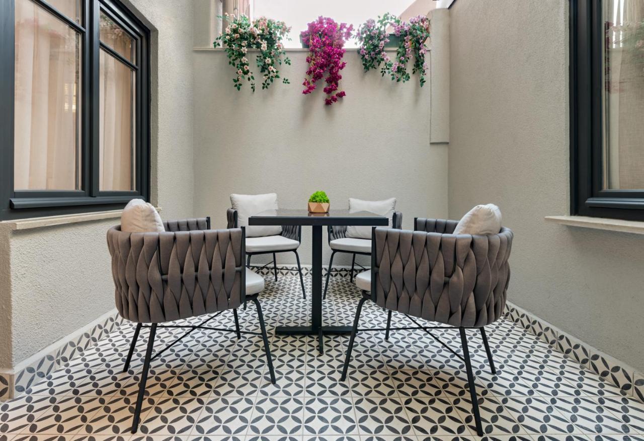 Hotel Gleam Collection