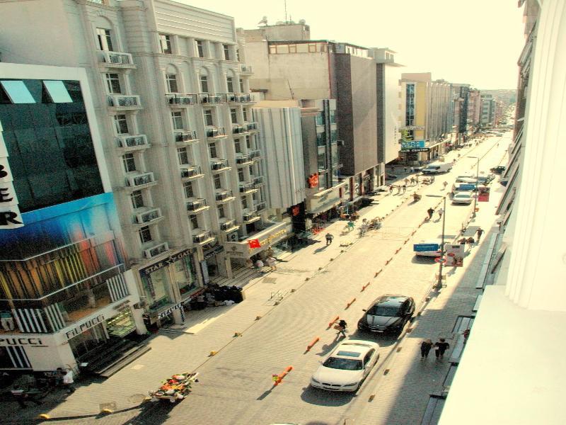 Buyuk Paris Hotel 3*