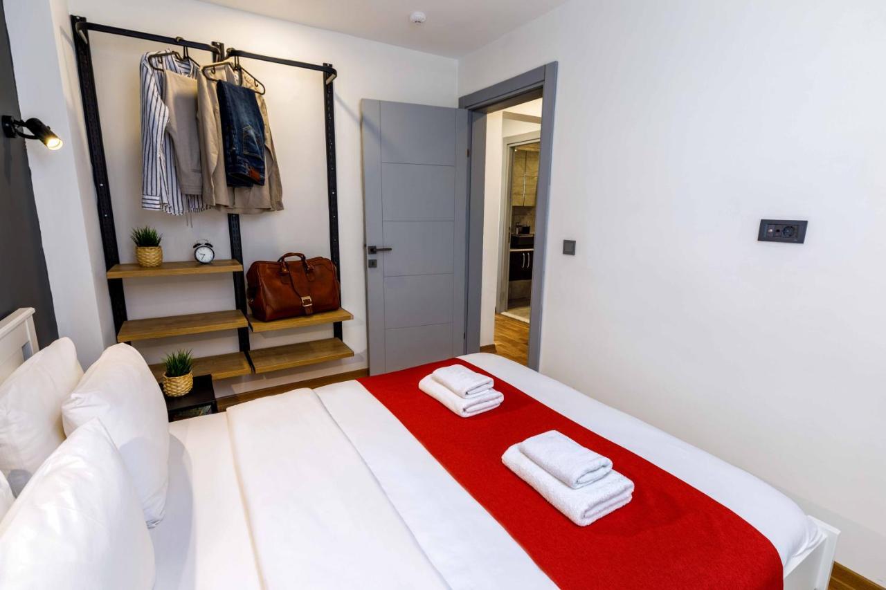 Monnas Bosphorus Apartment