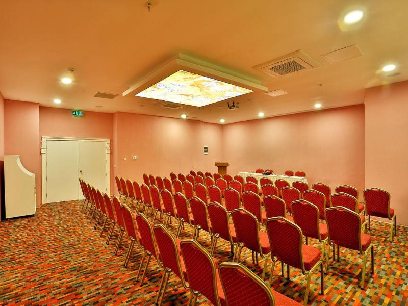 Hotel Mayi