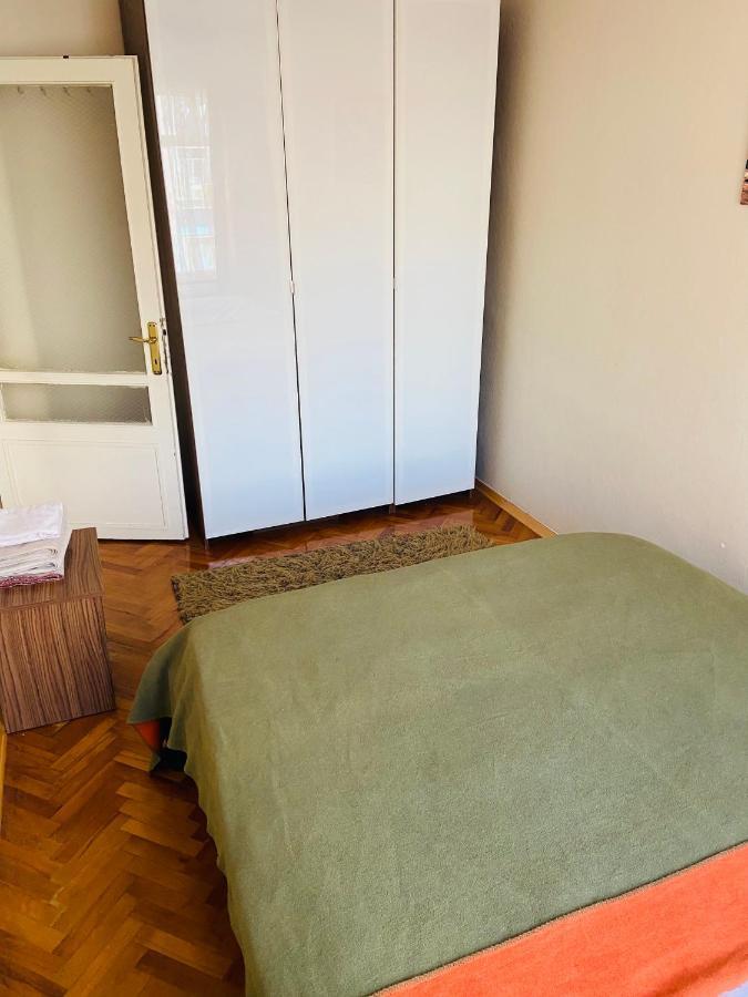 Apartamento Deniz Manzarali Genis Konforlu Daire Istambul