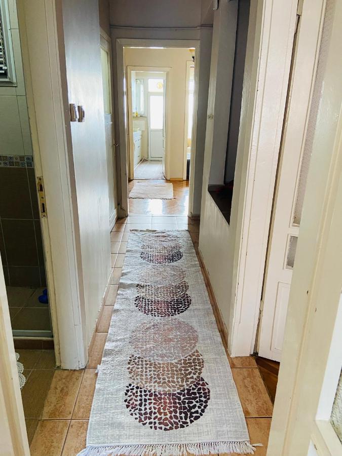 Deniz Manzarali Genis Konforlu Daire Apartamento
