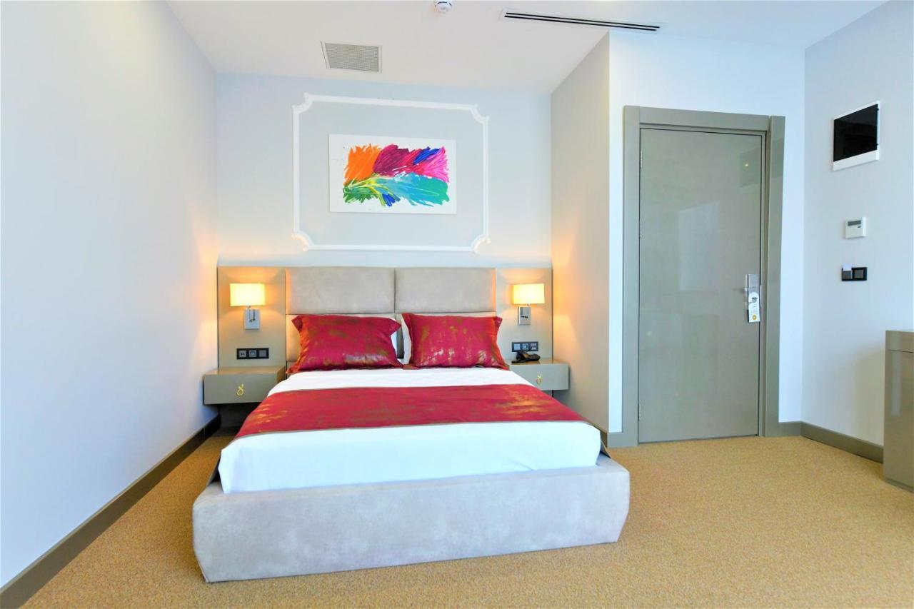 Otel Ghan