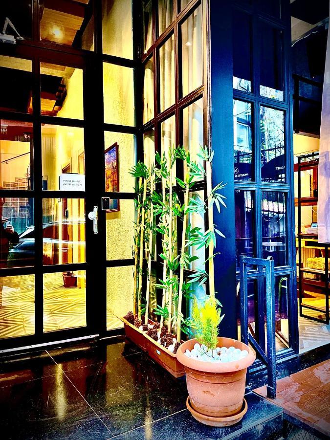 Otel Mates Port *