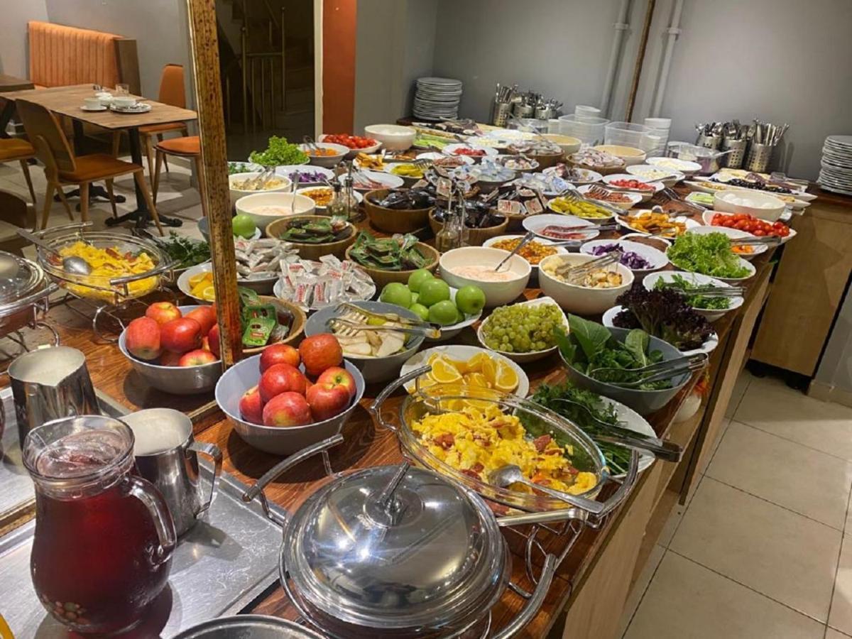 Mavirem Hotel