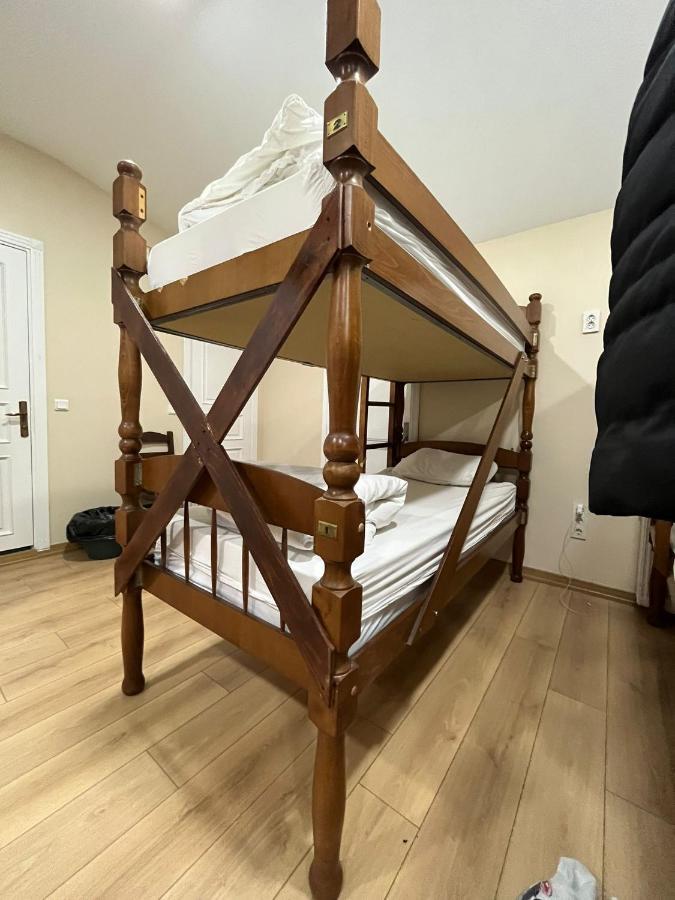 Chambers Of The Boheme Hostel