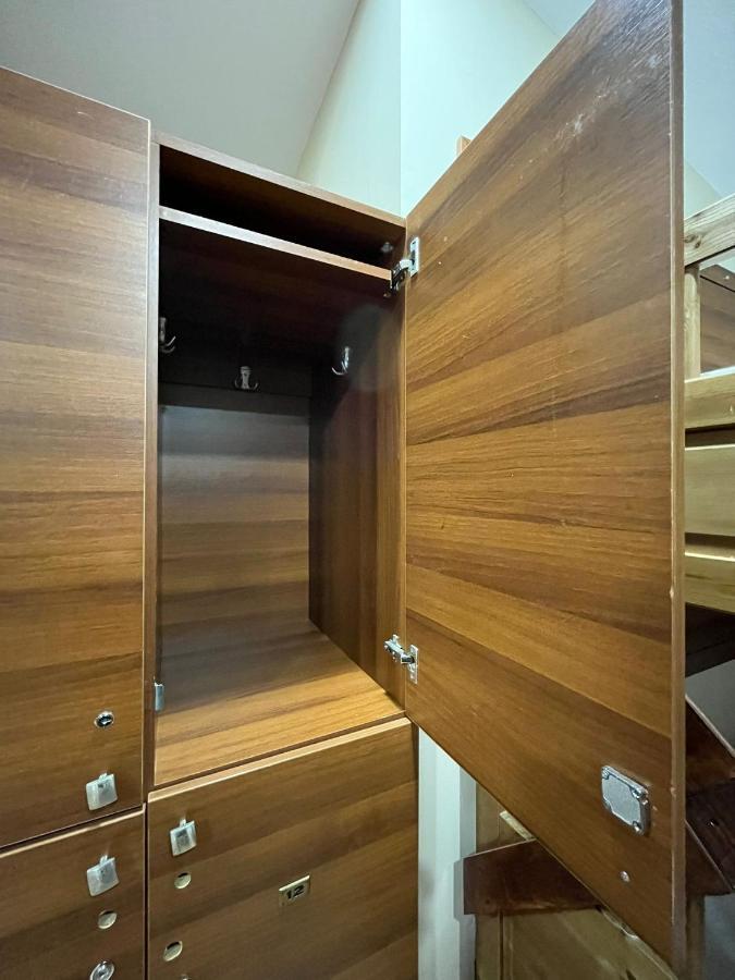 Chambers Of The Boheme Hostel *
