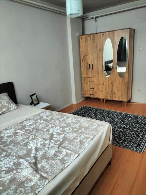 Daire Ozcan Sisli 02 İstanbul