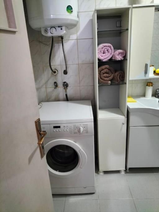 Ozcan Sisli 02