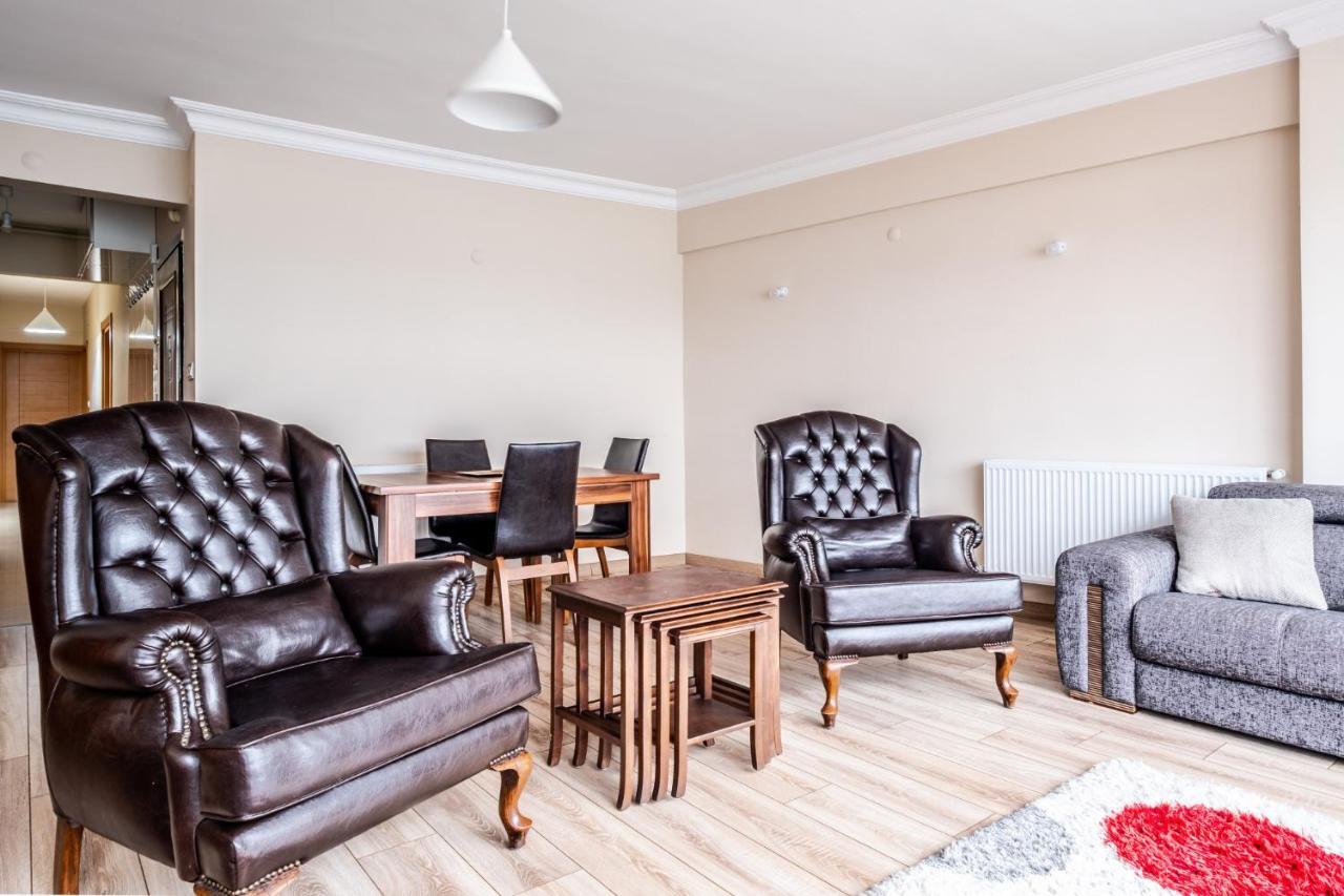 Flat With Sea View Near Uskudar Ferry Station * Istanbul