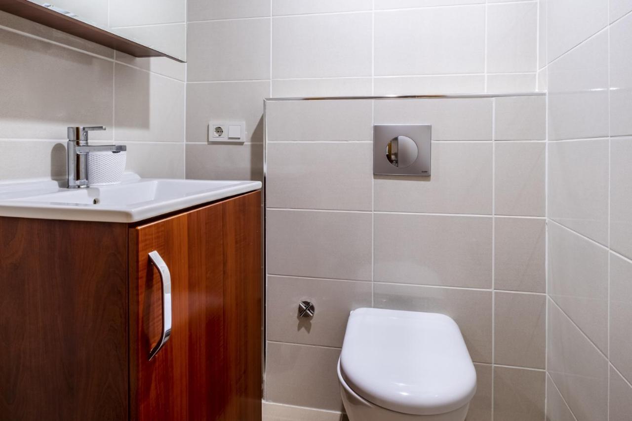 Flat With Sea View Near Uskudar Ferry Station Apartment *