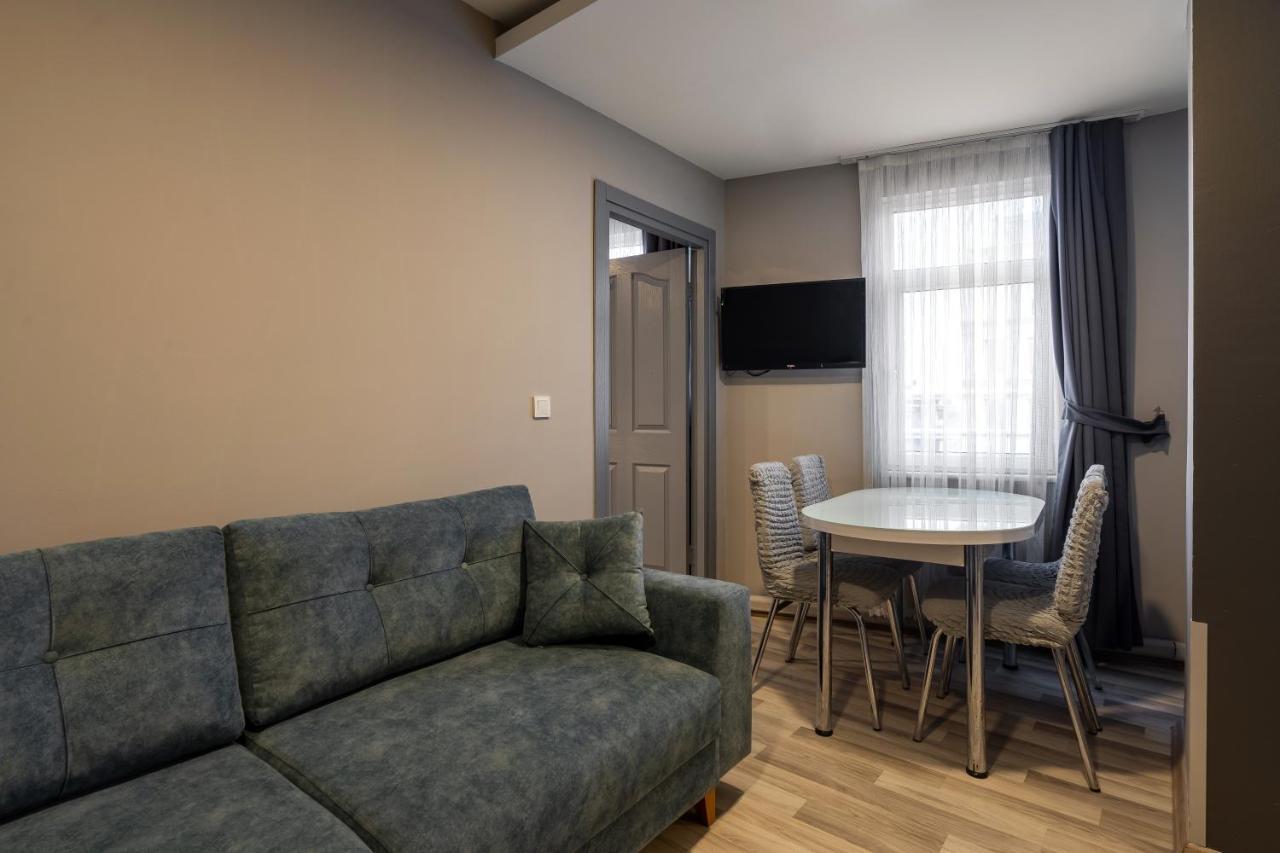 Aparthotel Element 2*