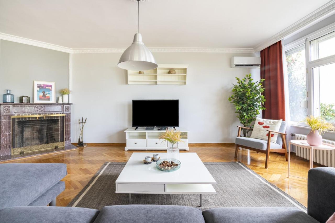 Spacious Flat Near Caddebostan Coast Istambul
