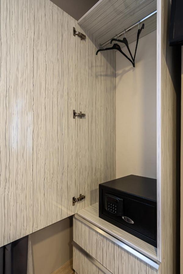 Element Aparthotel 2*