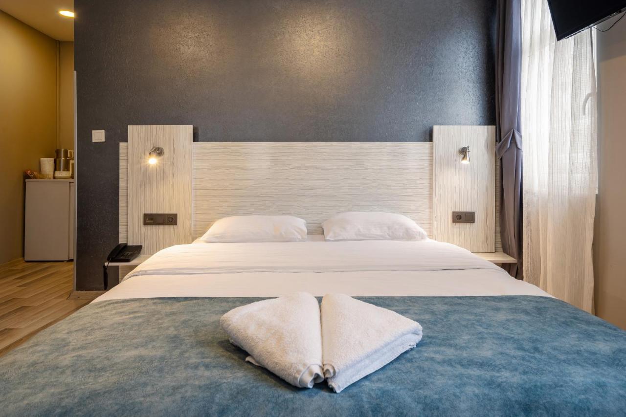 Element Aparthotel 2*