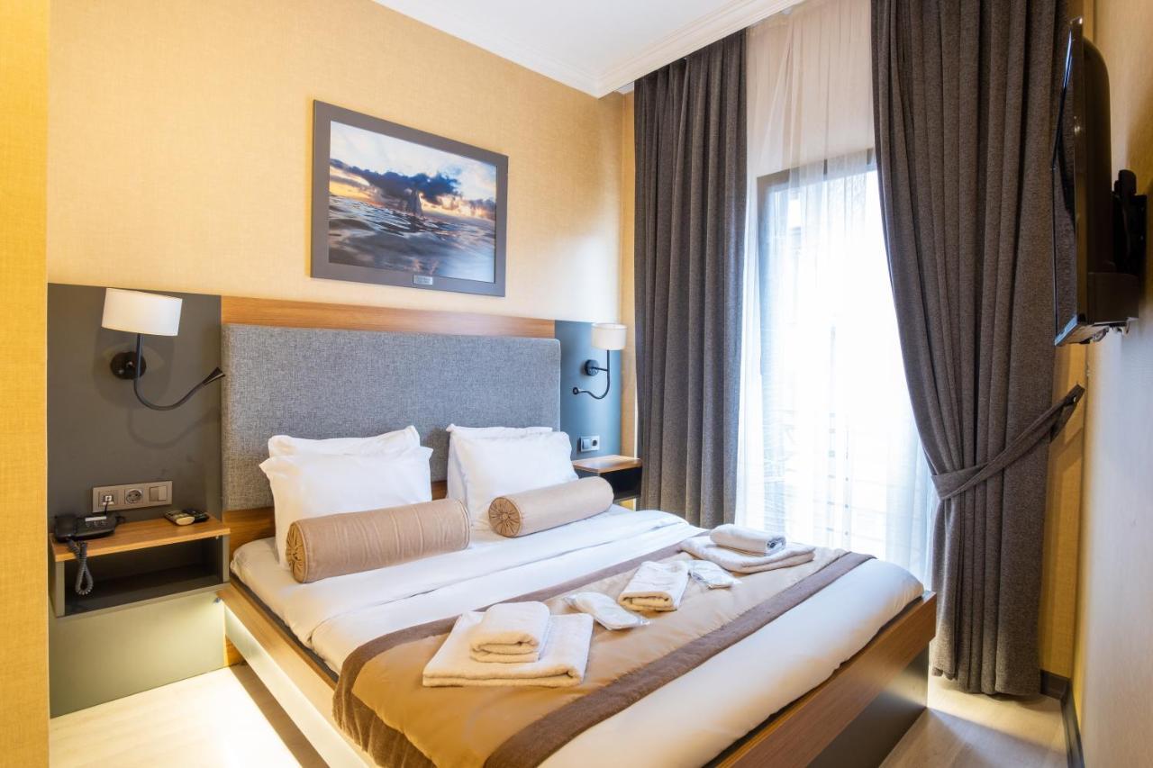 Otel Orange & *