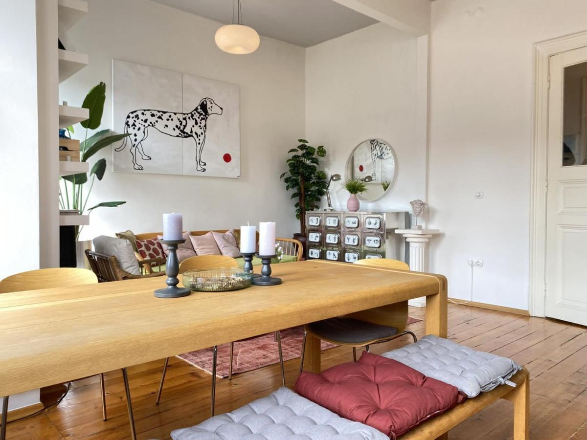Distinguished Flat Near Istiklal