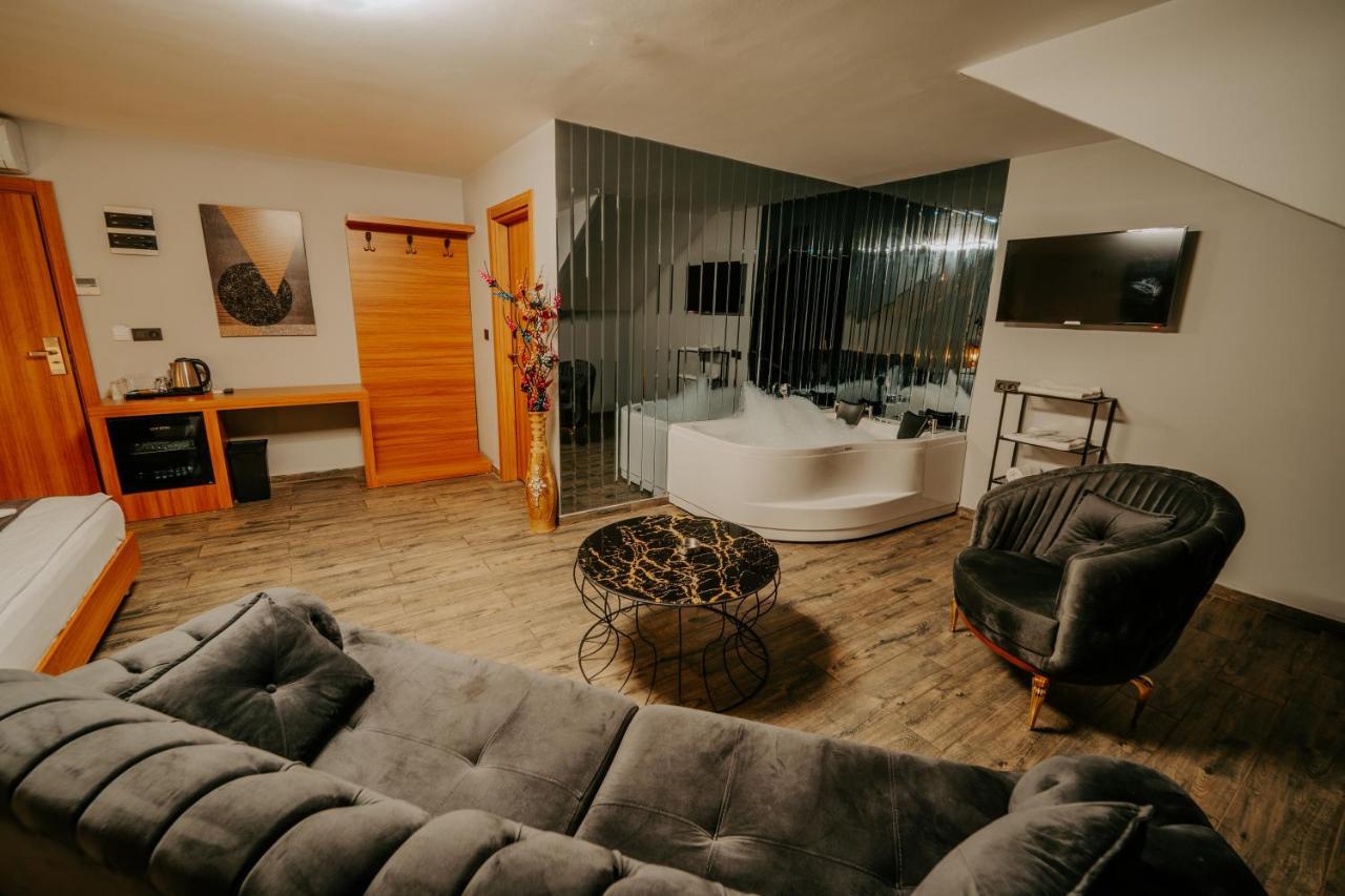 Hotel Grand Quars Istanbul