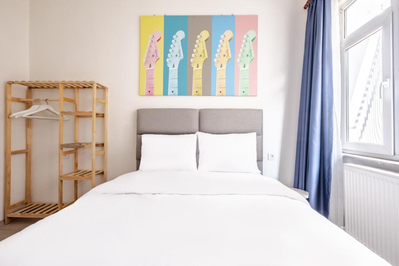 Modern Studio Flat With Central Location In Sisli İstanbul