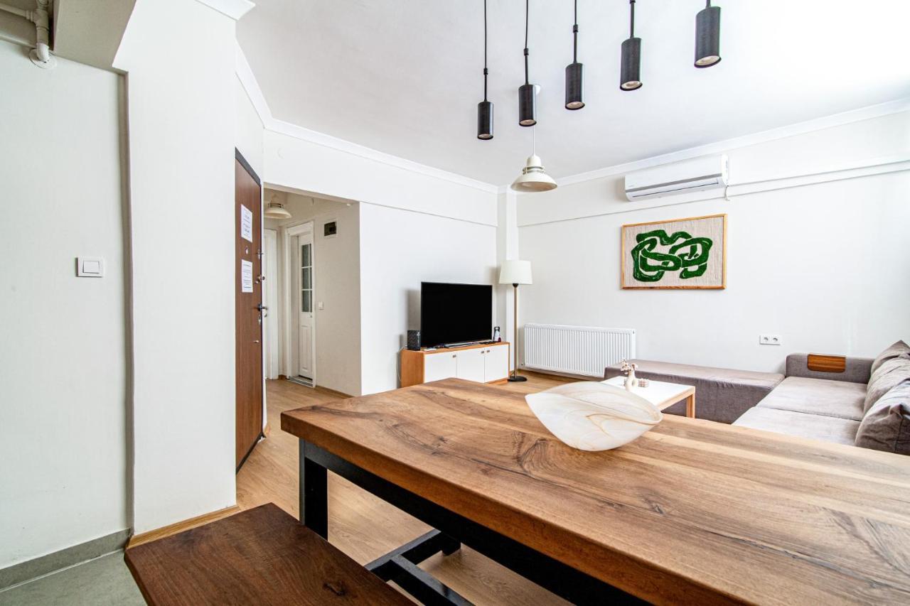 Gorgeous In The Heart Of Cihangir Daire *