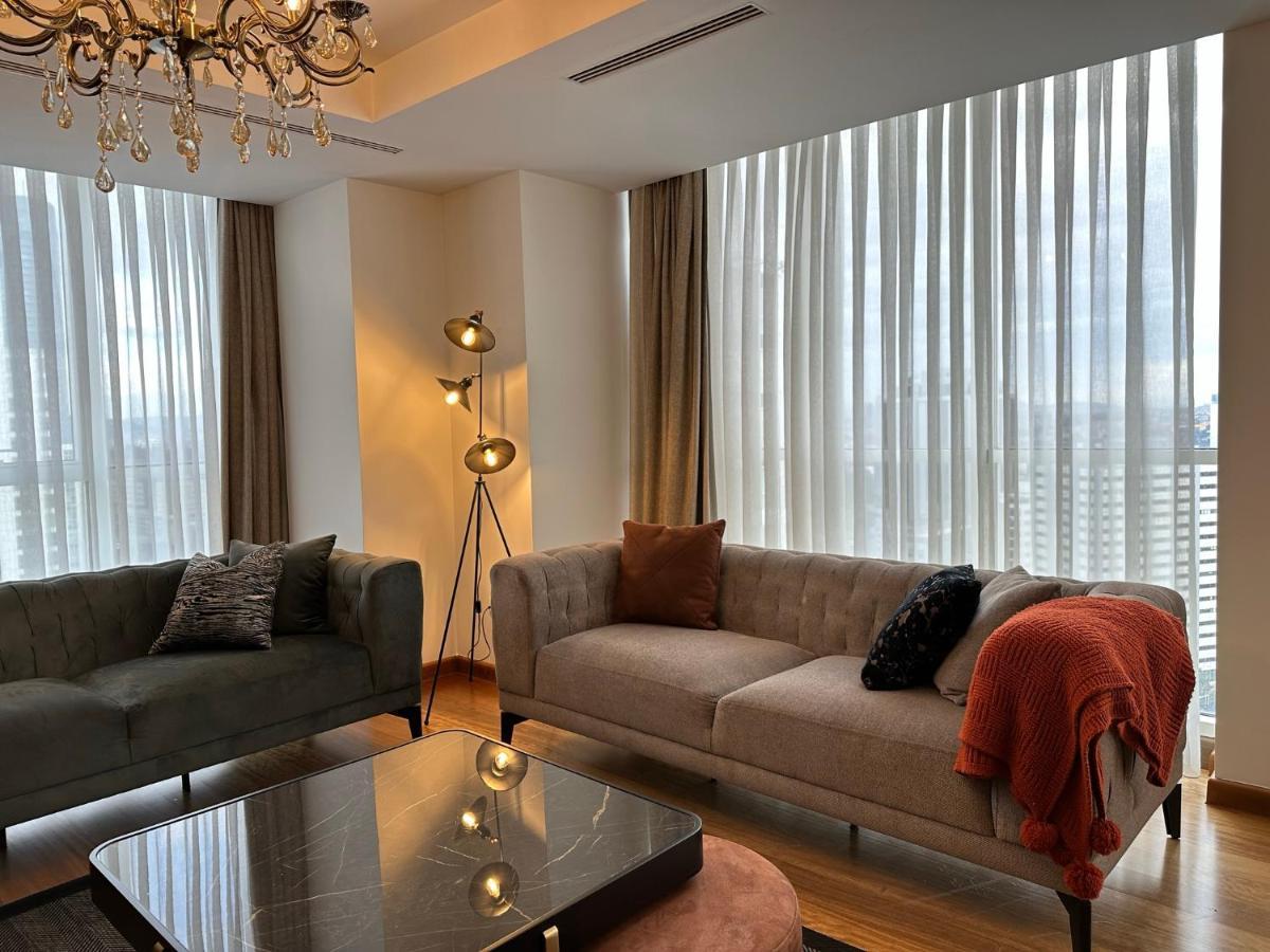 Luxury Modern 3 Bedroom & 2 Bath In Mashattan Residence, Maslak Sariyer Istanbul