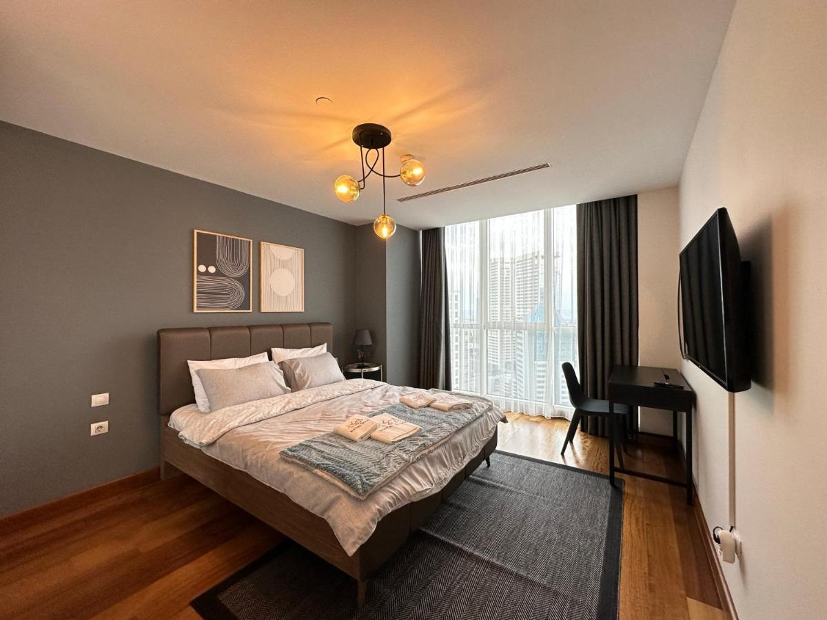 Luxury Modern 3 Bedroom & 2 Bath In Mashattan Residence, Maslak Sariyer Apartment Istanbul