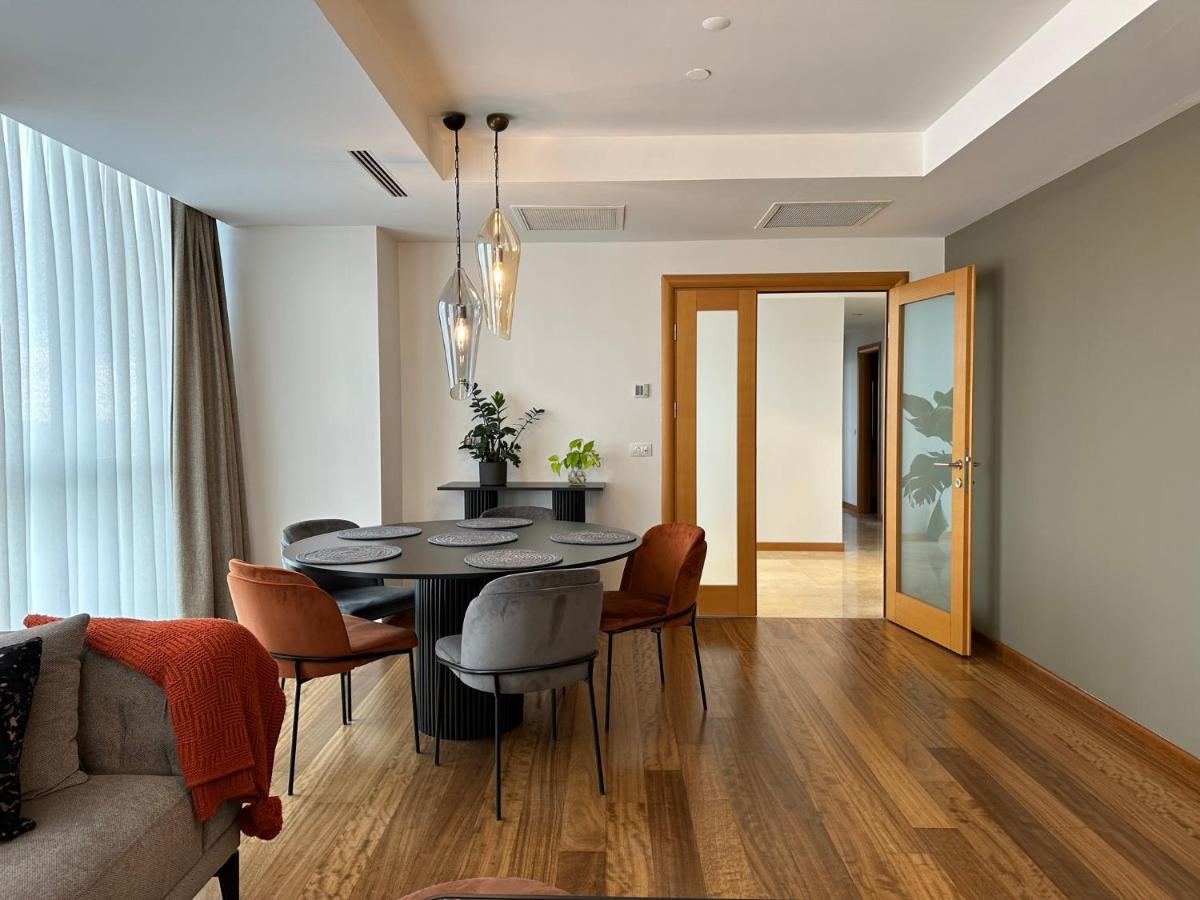 Luxury Modern 3 Bedroom & 2 Bath In Mashattan Residence, Maslak Sariyer *