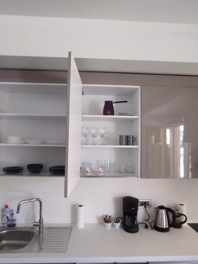 Wonderfully Located Seaside 3 Minutes To Metro *