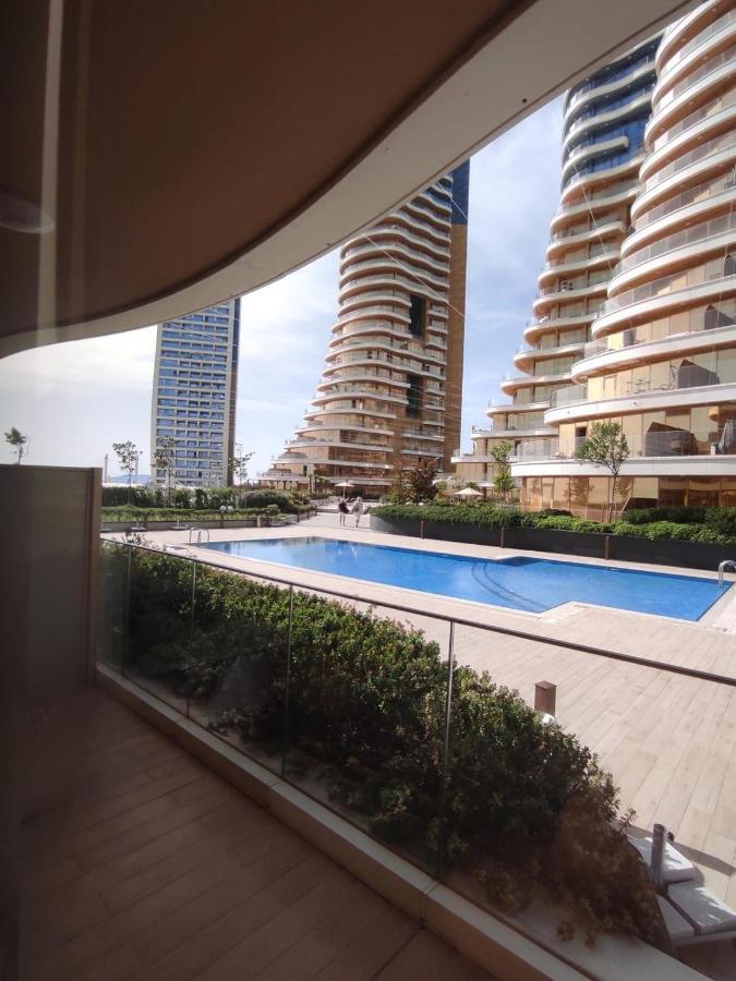 Wonderfully Located Seaside 3 Minutes To Metro Istanbul