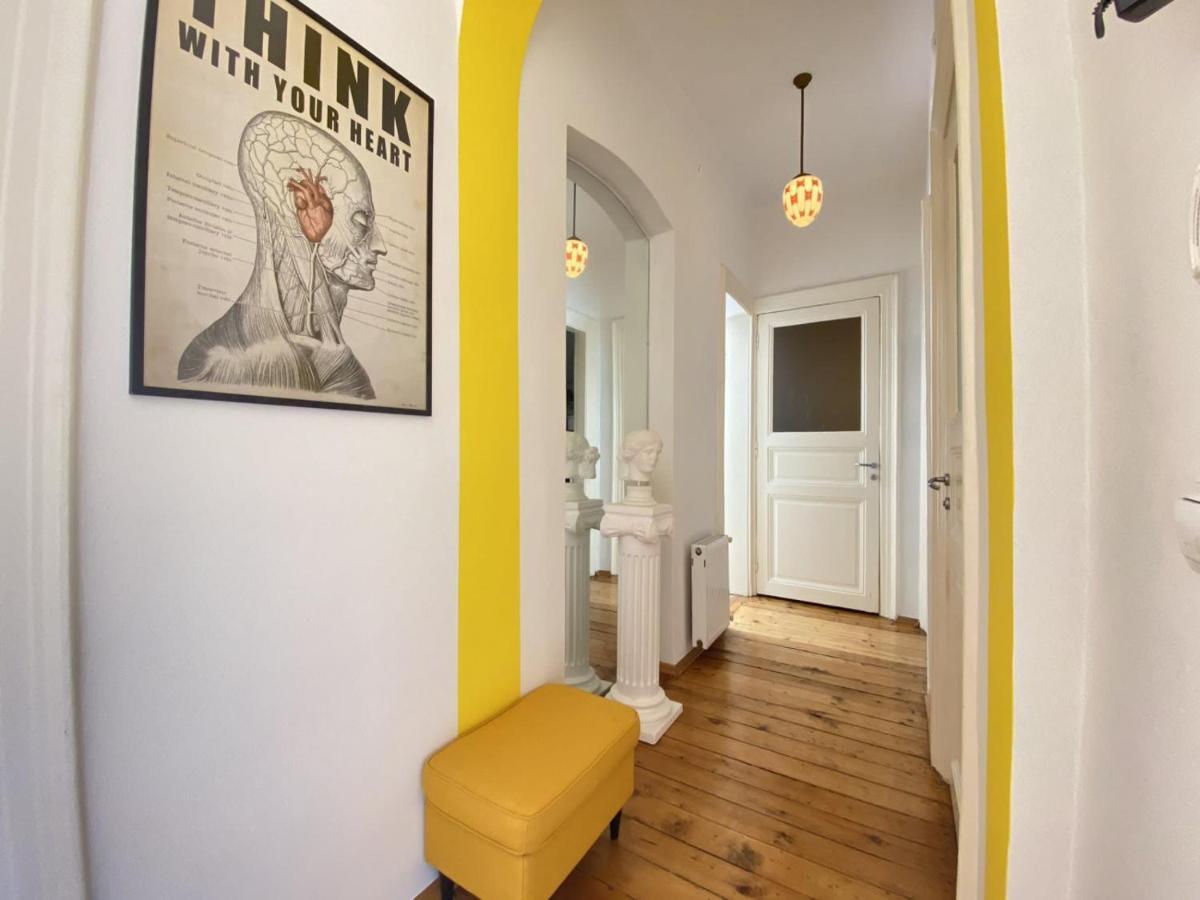 Apartment Distinguished Flat Near Istiklal
