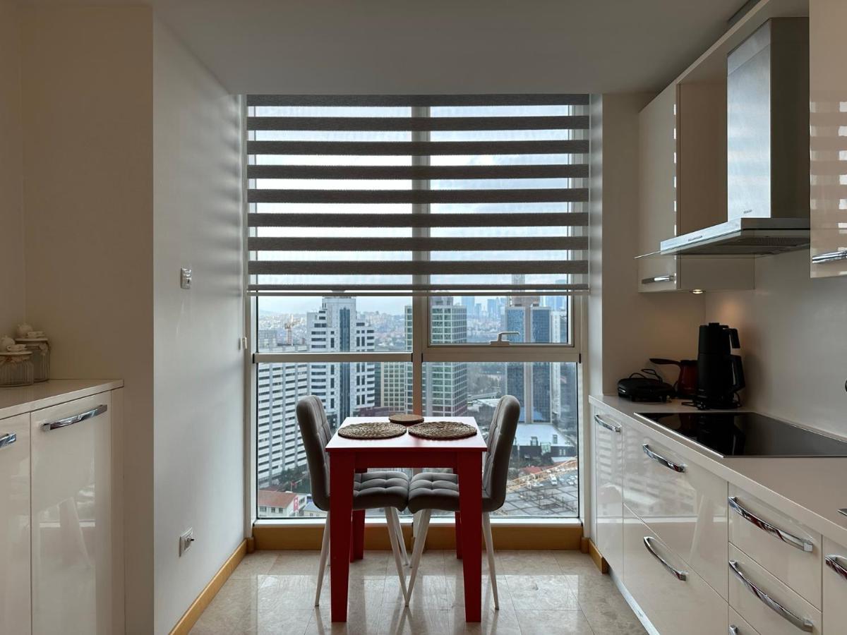Luxury Modern 3 Bedroom & 2 Bath In Mashattan Residence, Maslak Sariyer Apartment