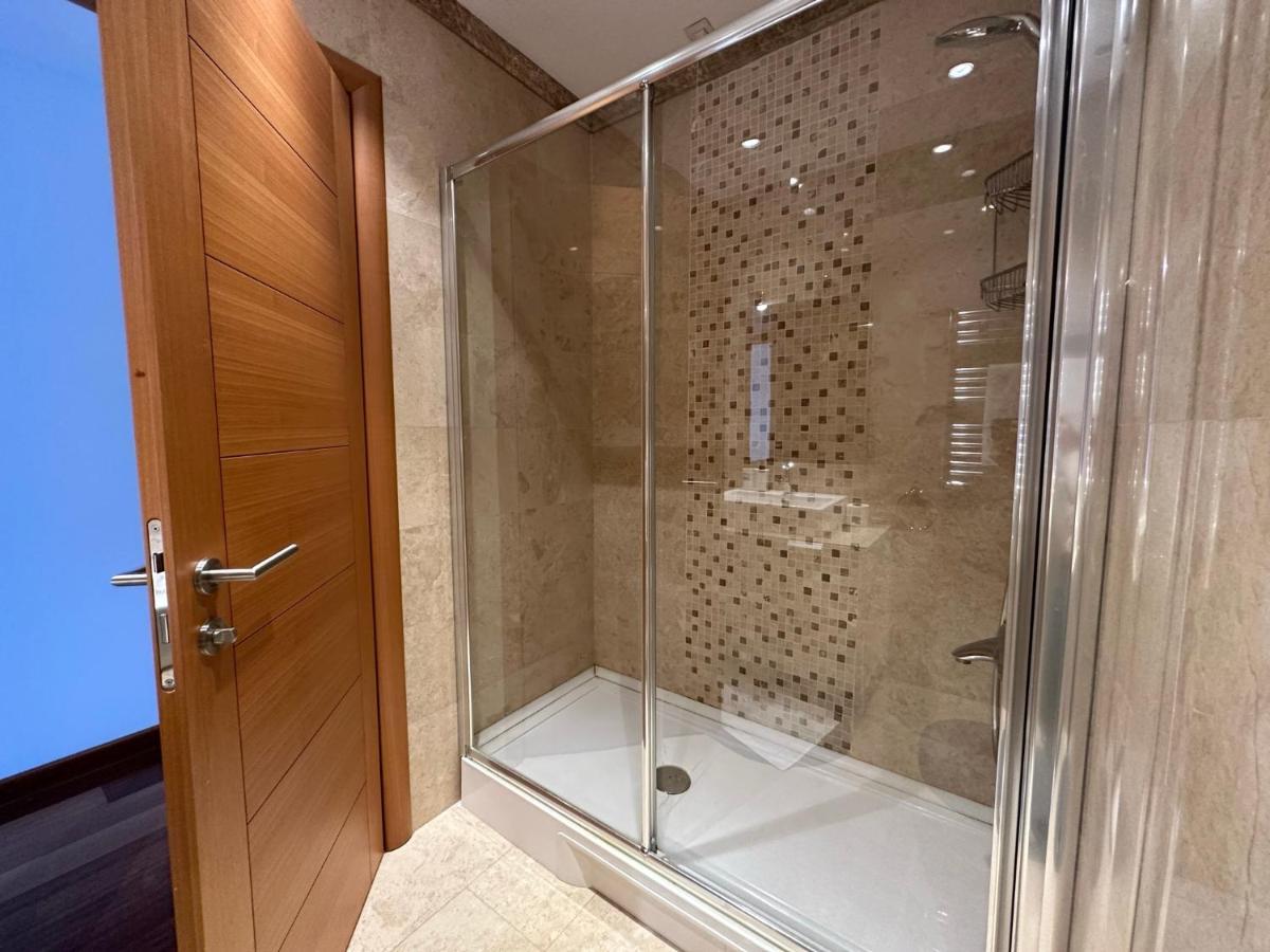 Apartment Luxury Modern 3 Bedroom & 2 Bath In Mashattan Residence, Maslak Sariyer *