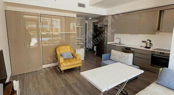 Wonderfully Located Seaside 3 Minutes To Metro Apartment