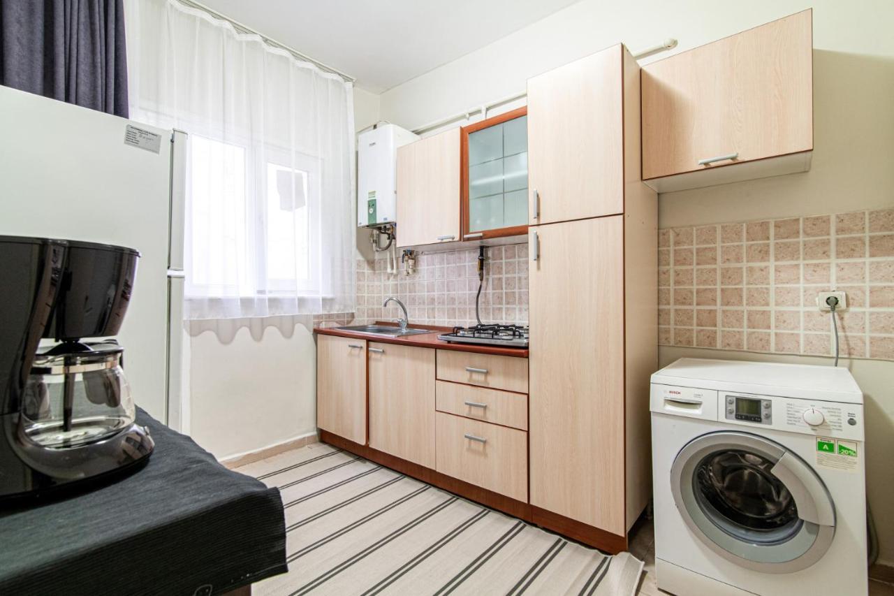 Sleek Flat Within Walking Distance To Pera Museum Apartment