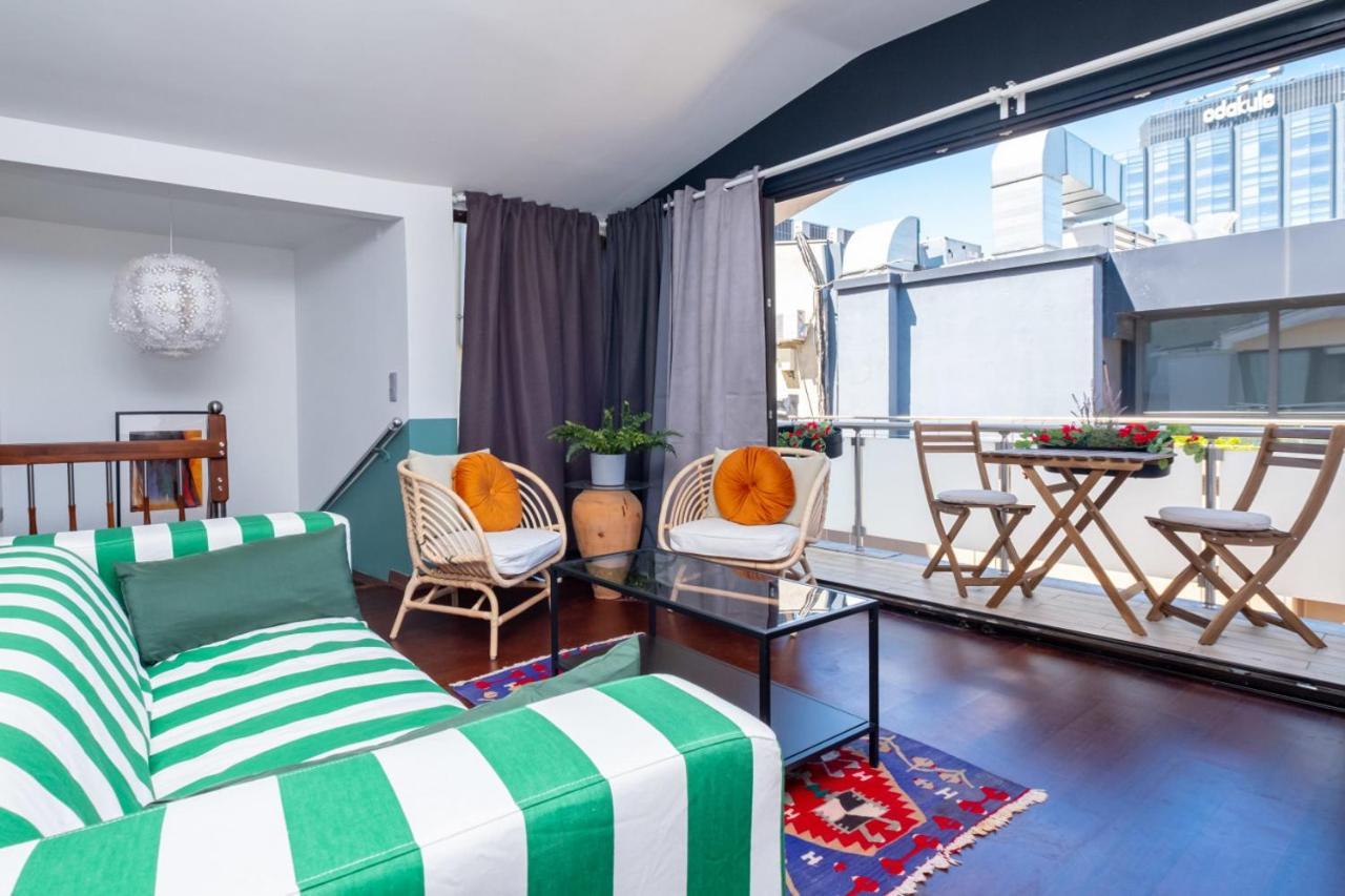 Flat With Terrace Near Istiklal Street Apartment Istanbul