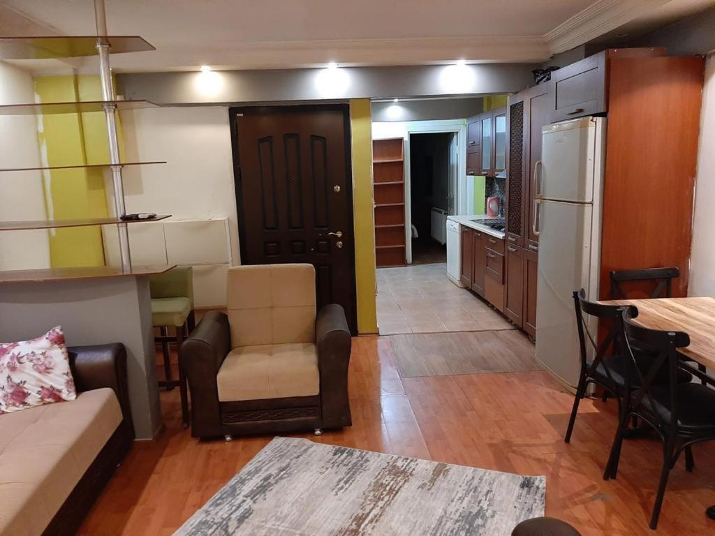 Mert Apartman Apartment Istanbul
