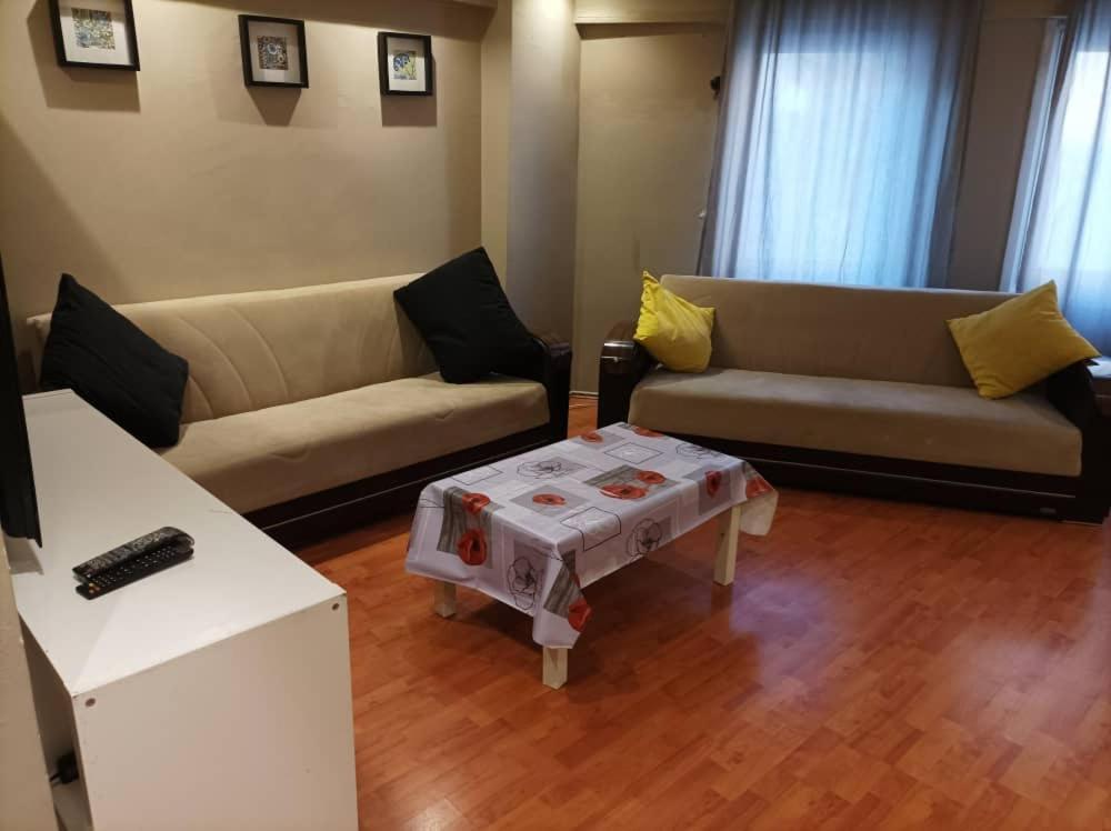 Mert Apartman Apartment