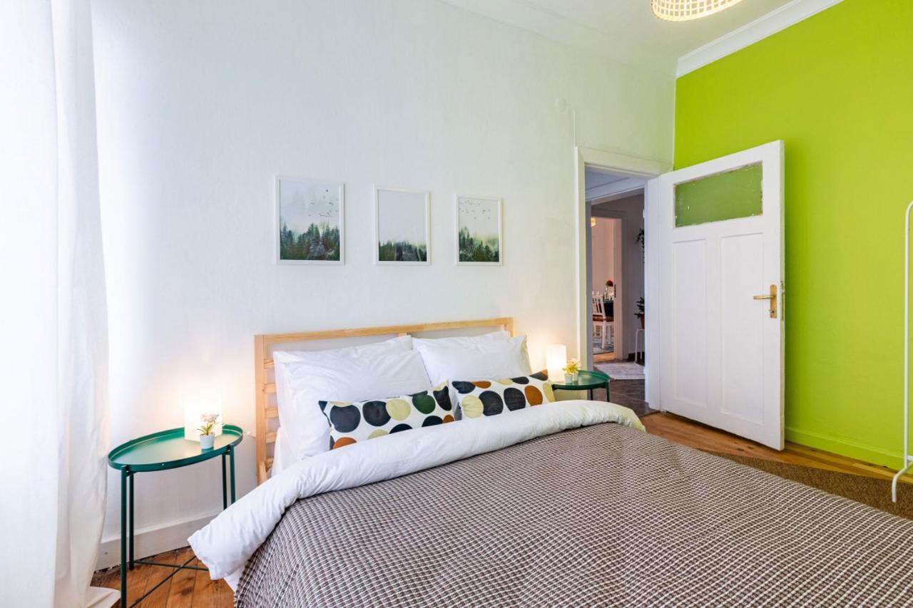 Apartment Colorful Flat With Excellent Location Near Trendy Attractions In Kadikoy Istanbul