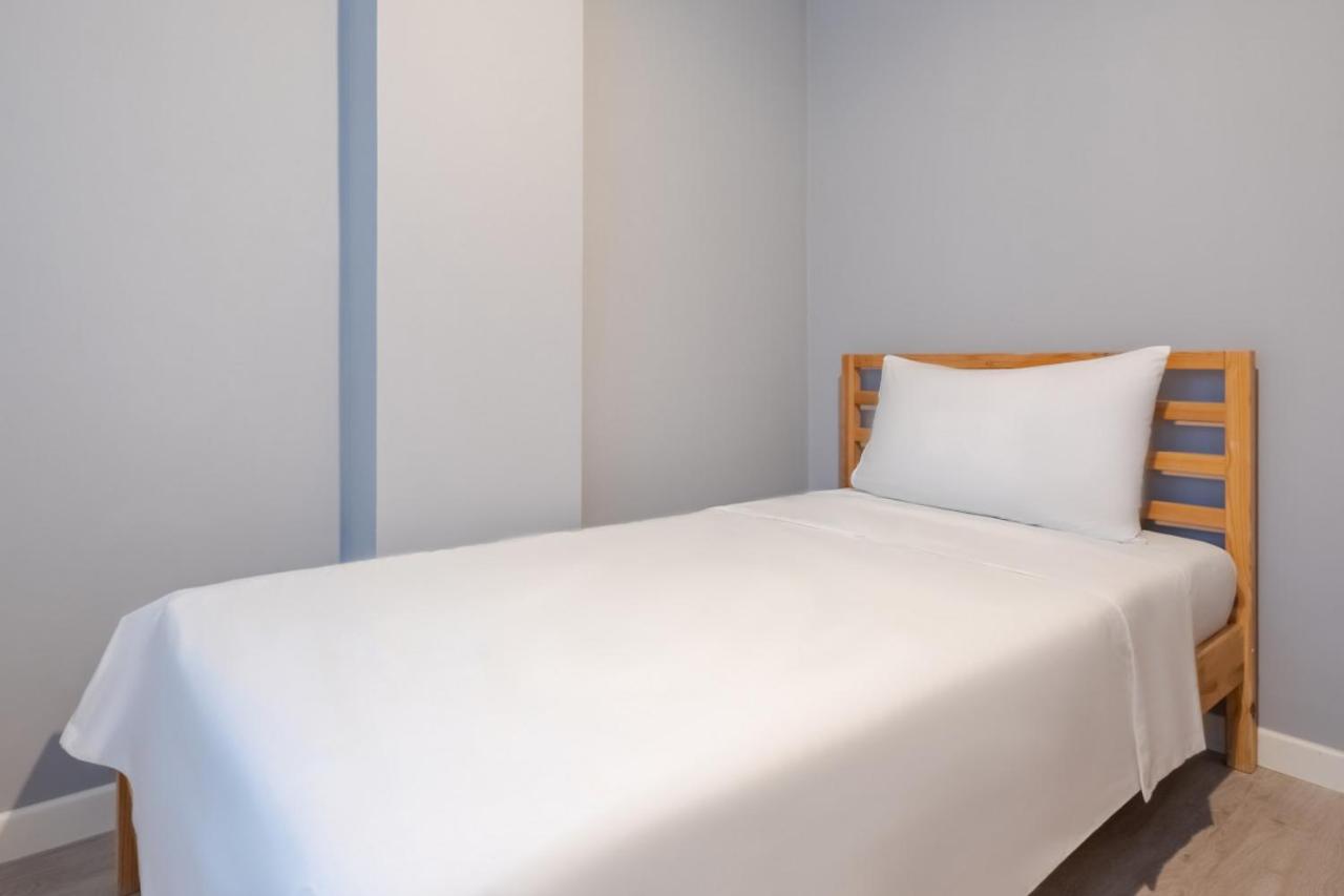 Flat 800 M To Cevahir Mall In Sisli Apartment *