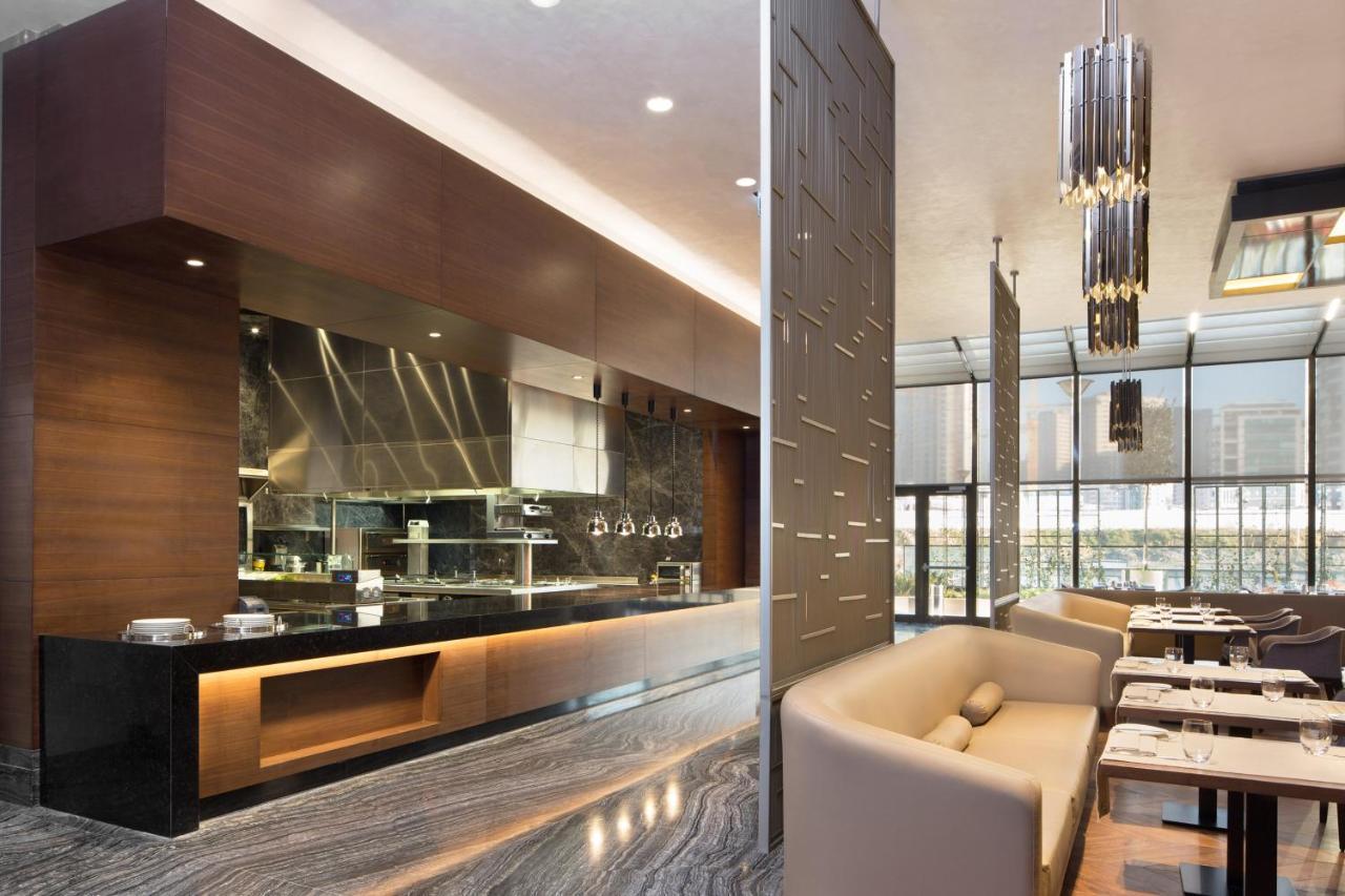 Sheraton Grand Atasehir 5*
